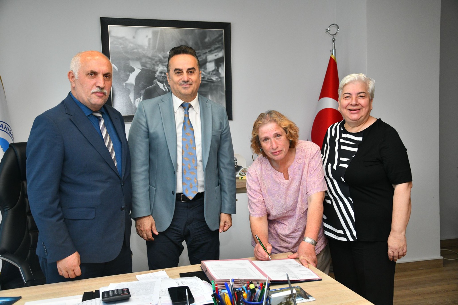 ORTAHİSAR BELEDİYESİ, SOKAK HAYVANLARINA YENİ YAŞAM ALANLARI OLUŞTURUYOR