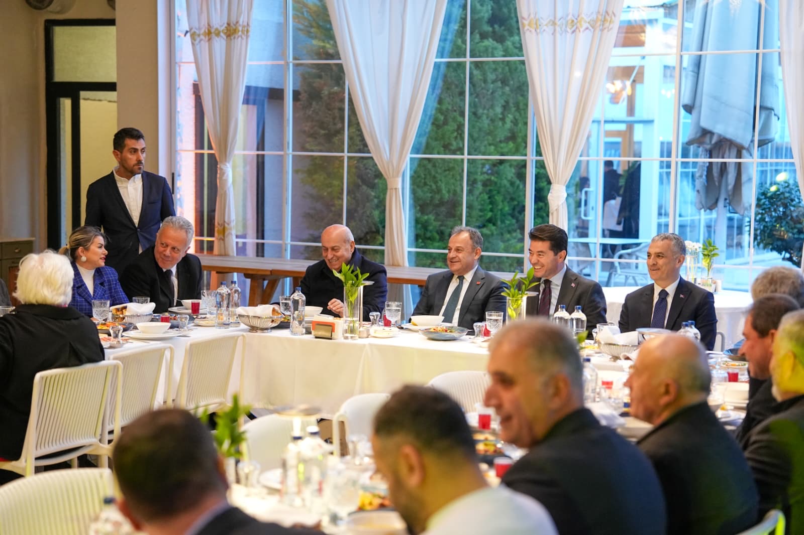 BAŞKAN KAYA, CHP TRABZON ÖRGÜTÜNÜ İFTARDA AĞIRLADI