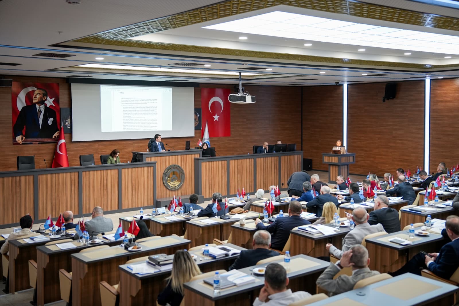 BAŞKAN KAYA: “EMLAK VERGİLERİNDEKİ ARTIŞ ORANLARINI, DEVLET BELİRLEDİ”