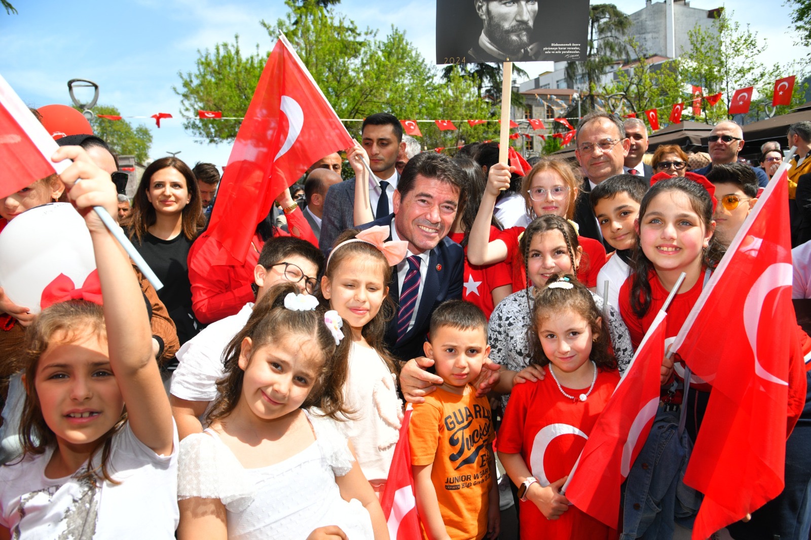 23 NİSAN COŞKUSU, TRABZON AKVARYUM’DA YAŞANACAK