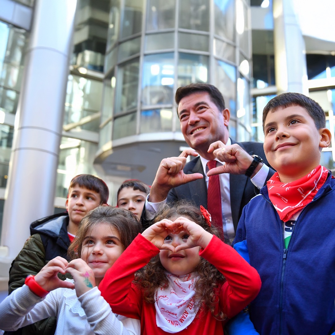 BAŞKAN KAYA, 23 NİSAN MESAJI YAYIMLADI